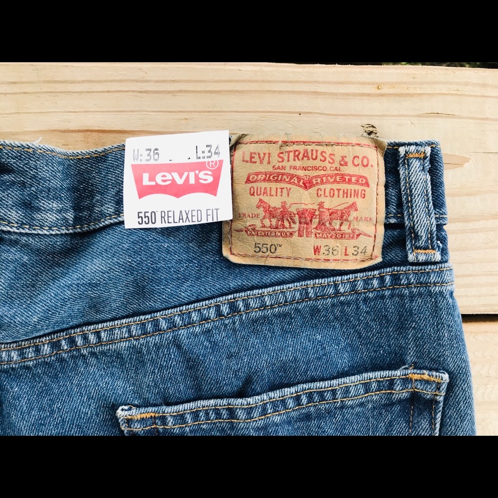 NWT Levi’s 550 Relaxed Fit Jeans 36x34
